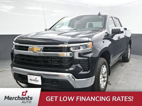 Used 2023 Chevrolet Silverado 1500 LT AWD/4WD image 2