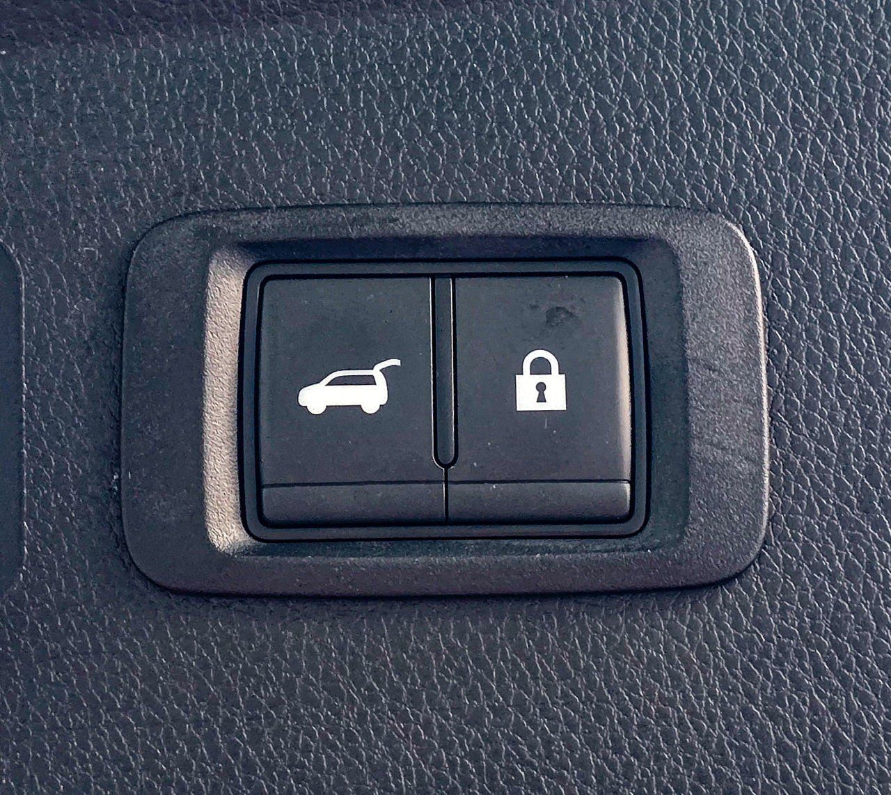 Used 2026 Mitsubishi Eclipse Cross AWD image 25
