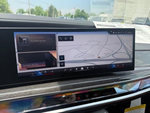 New 2026 BMW i7 xDrive60 AWD/4WD image 22