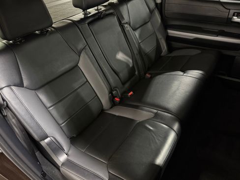 Used 2019 Toyota Tundra Limited w/ Limited Premium Package image 39
