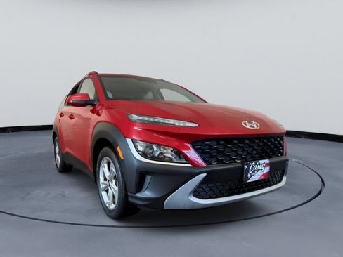 Used 2022 Hyundai Kona SEL w/ Cargo Package AWD/4WD image 3