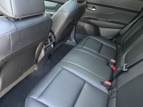 Used 2025 Nissan Murano SL AWD/4WD image 13