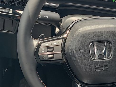 Used 2026 Honda CR-V Sport Touring image 18