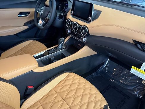 New 2025 Nissan Sentra SV w/ SV Premium Package image 13