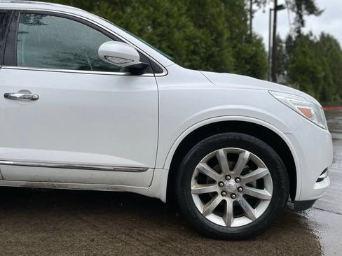 Used 2017 Buick Enclave Premium w/ Experience Buick Package AWD/4WD image 2