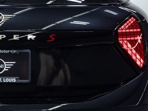New 2026 MINI Cooper S FWD image 8