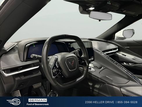 Used 2021 Chevrolet Corvette Stingray Coupe w/ 1LT RWD image 10