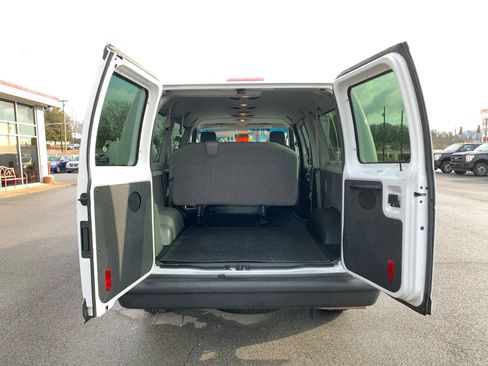 Used 2014 Ford E-150 and Econoline 150 Wagon w/ Power Windows & Locks Group image 30