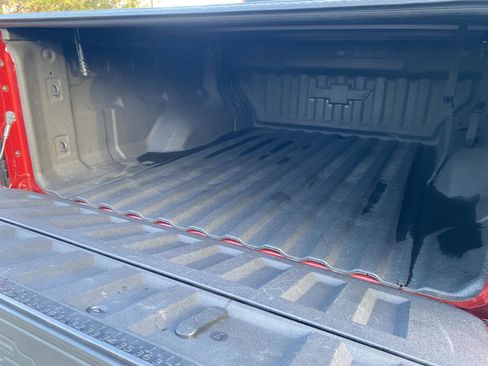 Used 2023 Chevrolet Colorado Trail Boss w/ Technology Package image 18