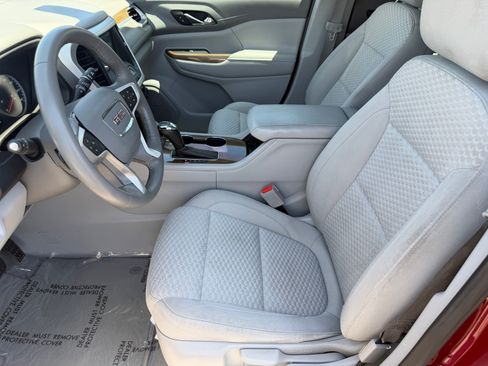 Used 2019 GMC Acadia SLE FWD image 15