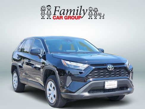 Used 2025 Toyota RAV4 LE FWD image 2