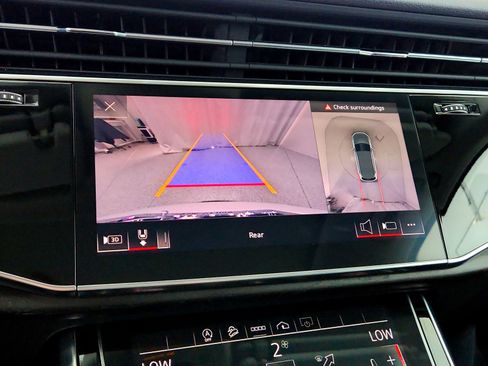 Used 2023 Audi Q7 3.0T Premium w/ Convenience Package image 13