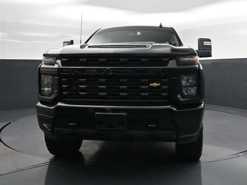 Used 2023 Chevrolet Silverado 2500 Custom w/ Custom Value Package AWD/4WD image 10