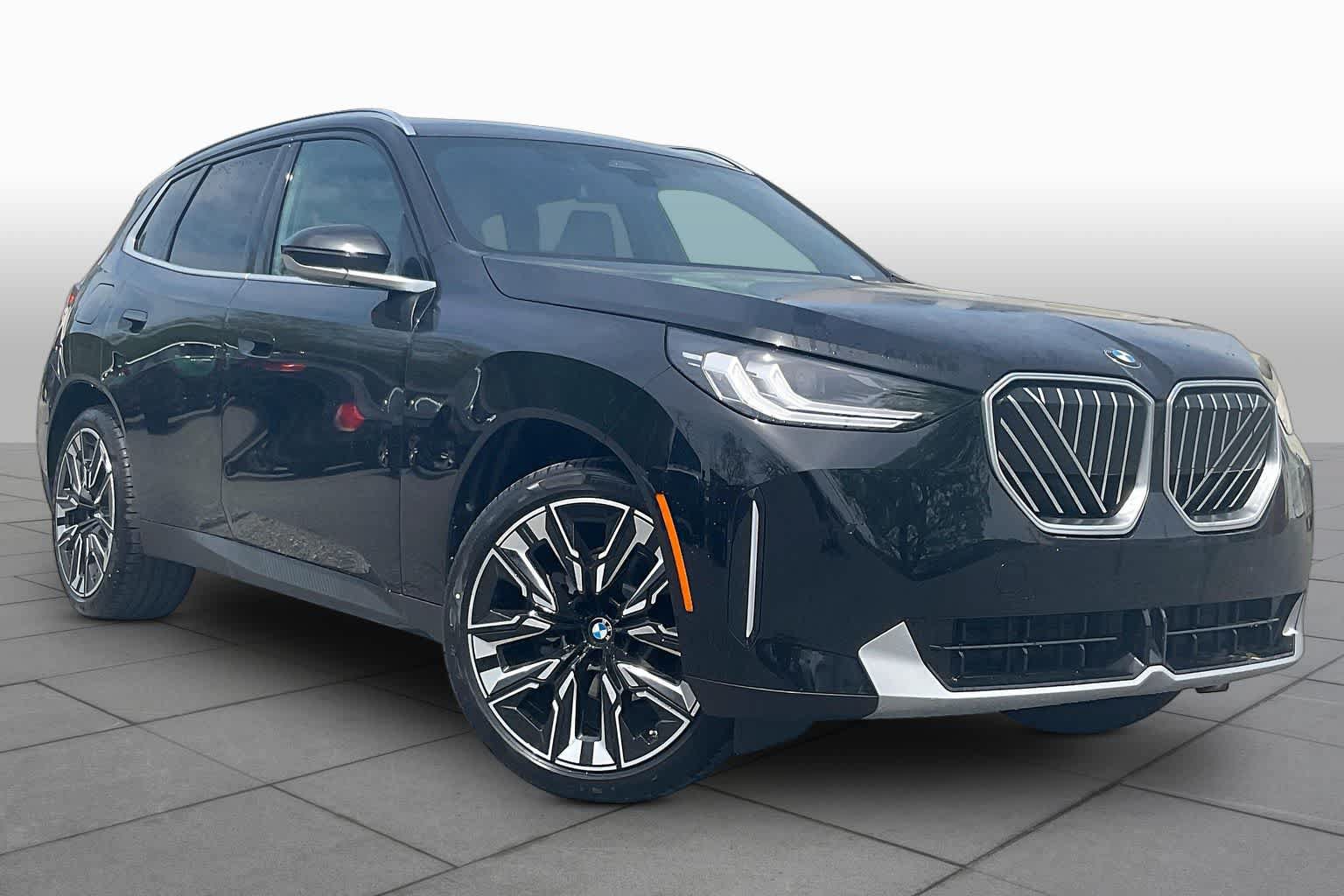 Used 2026 BMW X3 xDrive30i w/ M Sport Package AWD/4WD image 2