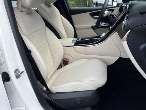 New 2026 Mercedes-Benz GLC 300 4MATIC image 33