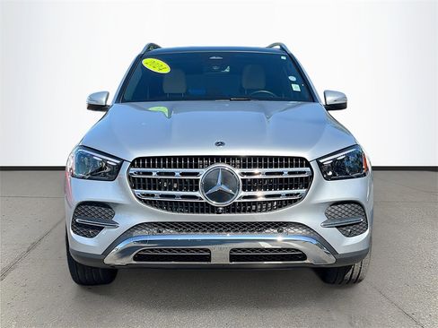 Used 2024 Mercedes-Benz GLE 350 4MATIC image 2