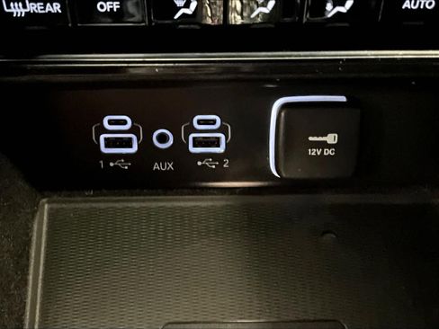 Used 2021 Jeep Grand Cherokee L Limited w/ Luxury Tech Group II image 27