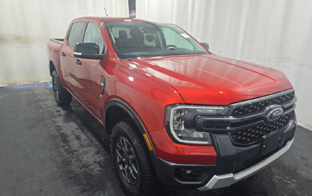 Used 2024 Ford Ranger XLT w/ Equipment Group 301A Mid AWD/4WD image 2
