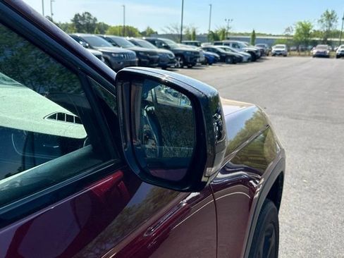 Used 2023 Jeep Grand Cherokee Altitude image 14