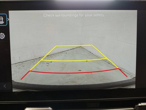 Certified 2024 Hyundai Kona SEL FWD image 11