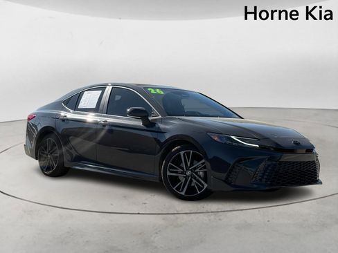 Used 2026 Toyota Camry XSE w/ Premium Package FWD image 2
