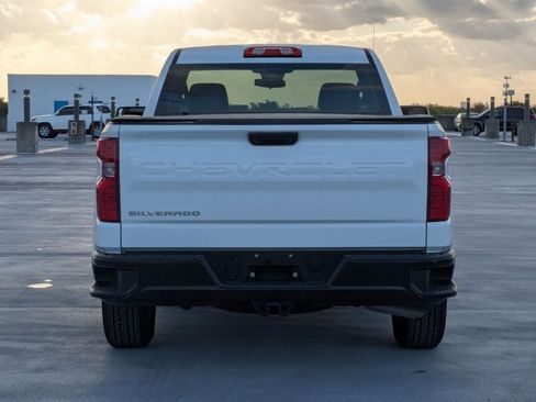 Used 2024 Chevrolet Silverado 1500 W/T w/ Trailering Package image 7