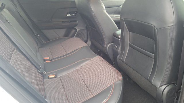 Certified 2025 Nissan Kicks SR FWD image 22
