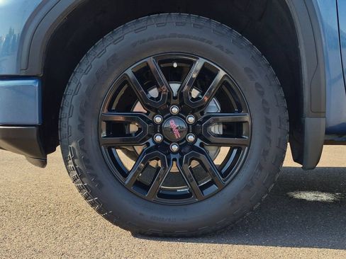 Used 2024 GMC Sierra 1500 Elevation w/ X31 Off-Road Package AWD/4WD image 24