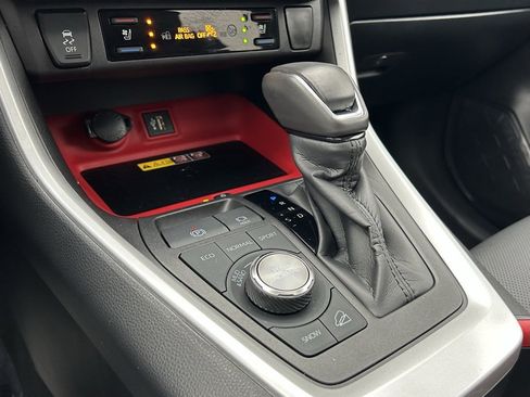 Certified 2023 Toyota RAV4 TRD Off-Road image 20