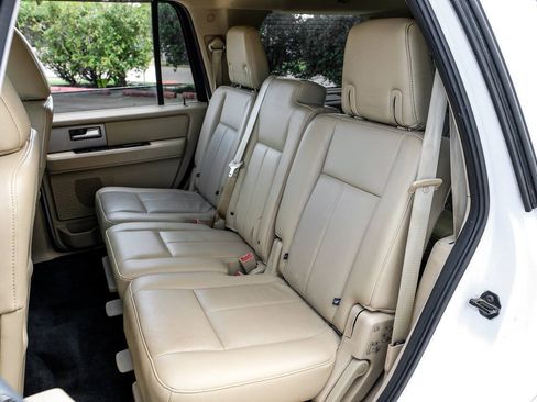 Used 2017 Ford Expedition Limited w/ Equipment Group 301A RWD image 36