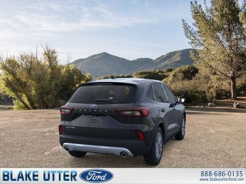 New 2026 Ford Escape Active FWD image 8