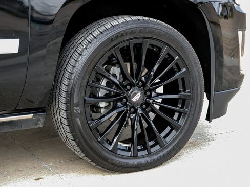 Used 2019 Cadillac Escalade ESV Platinum image 49