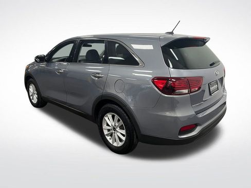 Used 2020 Kia Sorento L image 11