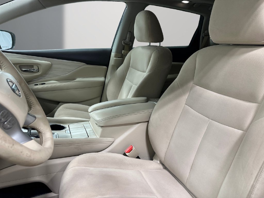 Used 2017 Nissan Murano SV w/ Premium Plus Package FWD image 14