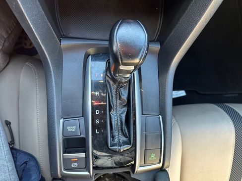Used 2020 Honda Civic EX image 11
