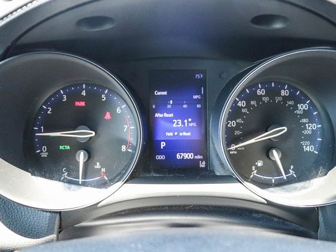 Certified 2018 Toyota C-HR XLE FWD image 24
