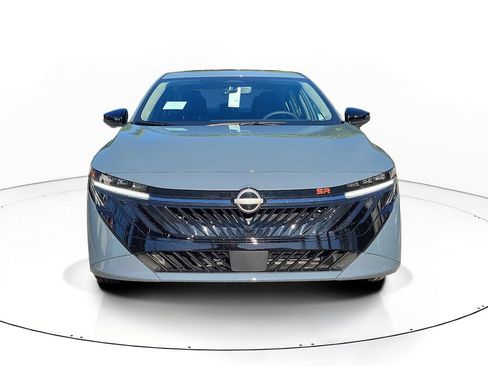 New 2026 Nissan Sentra SR w/ SR Premium Package FWD image 2