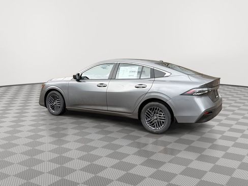 New 2026 Nissan Sentra SV FWD image 7