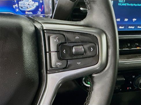 Used 2024 Chevrolet Silverado 3500 LTZ image 27