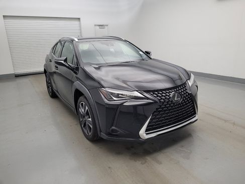 Used 2022 Lexus UX 200 w/ Accessory Package (Z2) FWD image 13