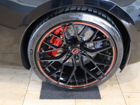 Used 2024 Chevrolet Corvette Z06 w/ Z07 Performance Package image 36