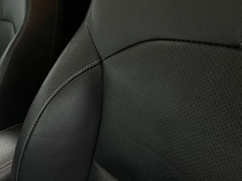 Used 2017 Kia Niro Touring image 18