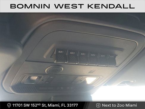 Used 2022 Ford Bronco Wildtrak image 21