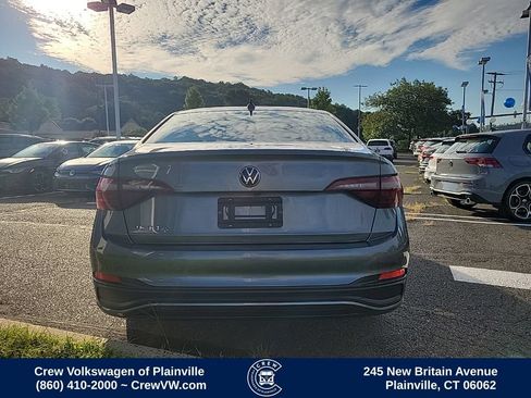 Certified 2023 Volkswagen Jetta Sport FWD image 28