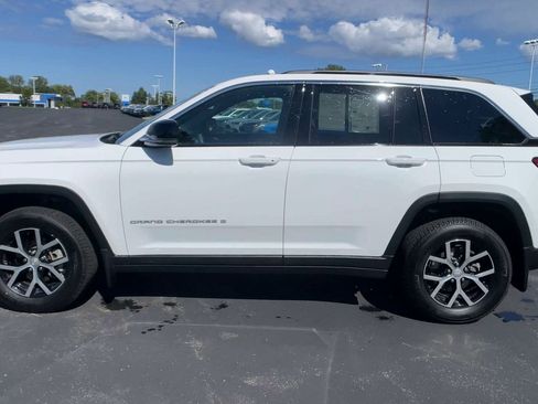 Used 2024 Jeep Grand Cherokee Limited w/ Trailer Tow Package image 6