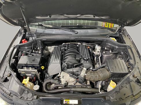 Used 2018 Jeep Grand Cherokee SRT AWD/4WD image 32