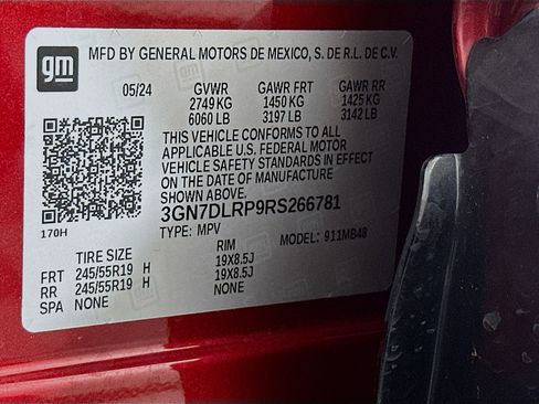 Used 2024 Chevrolet Equinox EV LT image 12