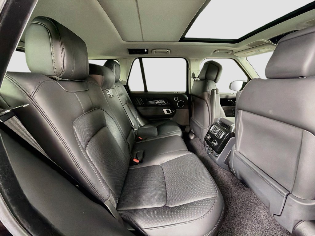 Used 2020 Land Rover Range Rover HSE AWD/4WD image 29