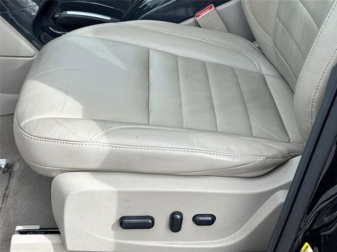 Used 2015 Ford Escape Titanium image 20