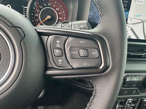 New 2026 Jeep Wrangler Unlimited Rubicon w/ Xtreme 35 Tire Package image 26